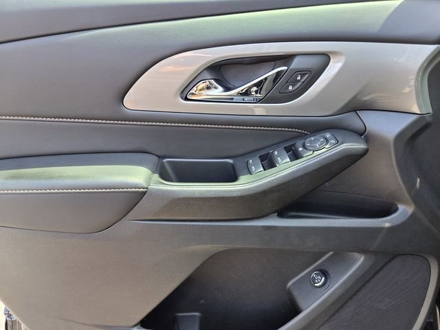 Certified 2021 Chevrolet Traverse LT FWD image 23