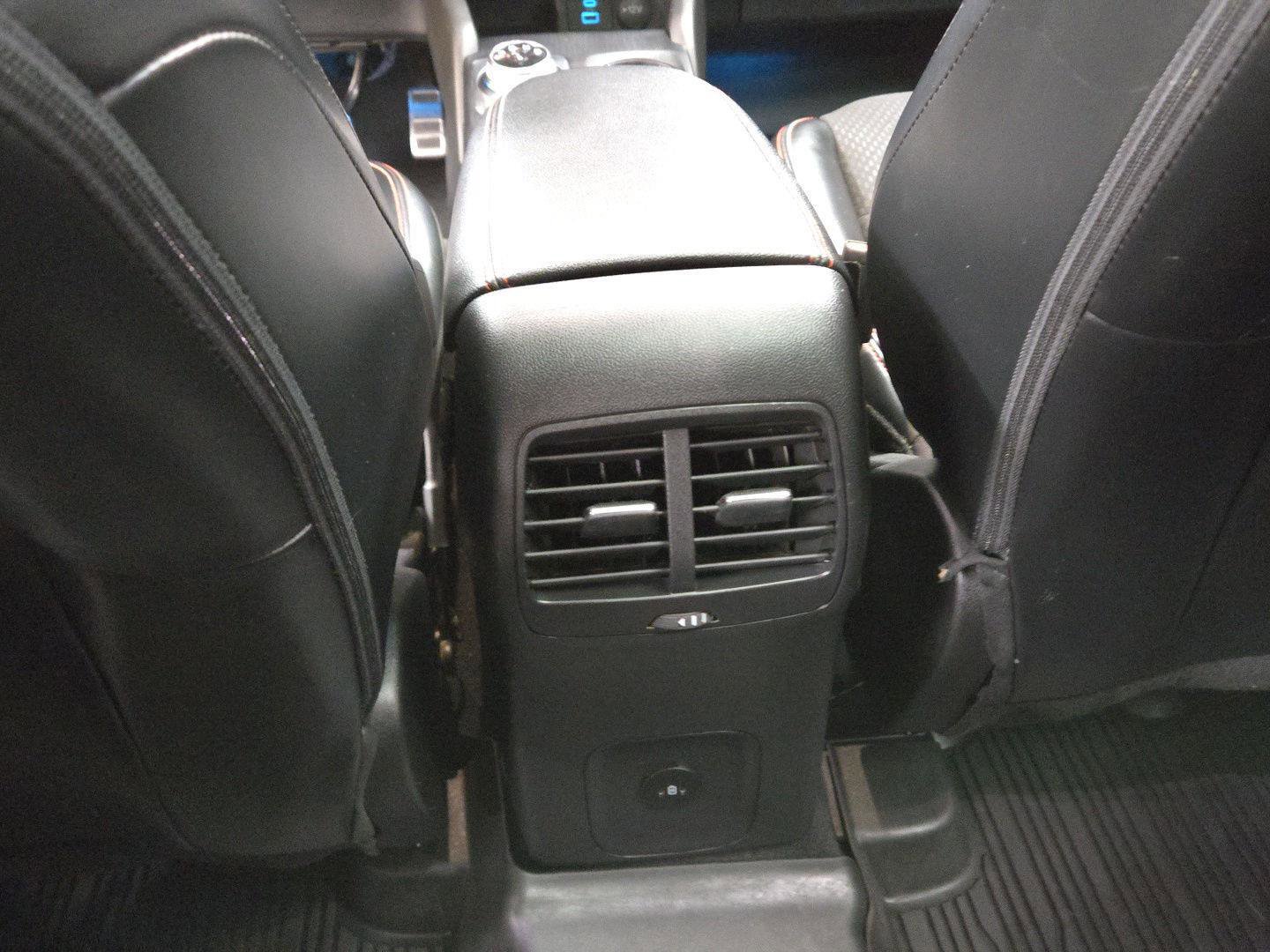 Used 2023 Ford Escape ST-Line Elite AWD/4WD image 9