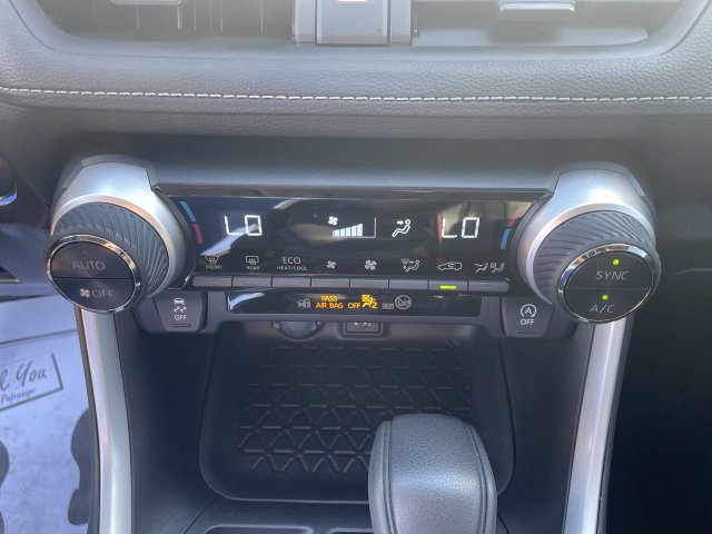 Used 2024 Toyota RAV4 XLE w/ Convenience Package FWD image 23