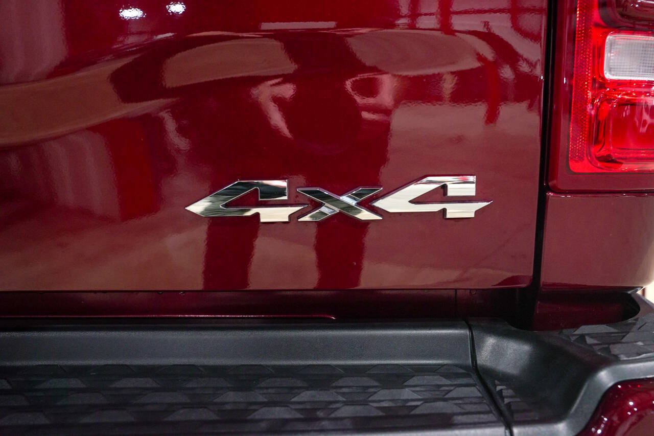 Used 2024 RAM 3500 Limited AWD/4WD image 26