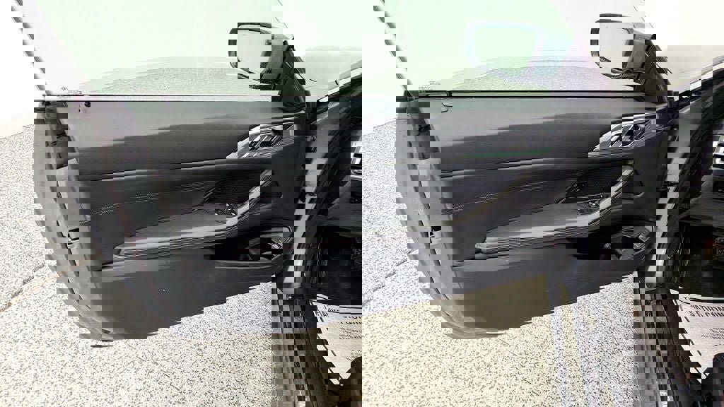 Used 2025 BMW 430i 430i Convertible w/ Premium Pk image 11