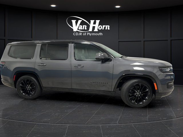 Used 2022 Jeep Wagoneer Series III w/ Premium Group I AWD/4WD image 8