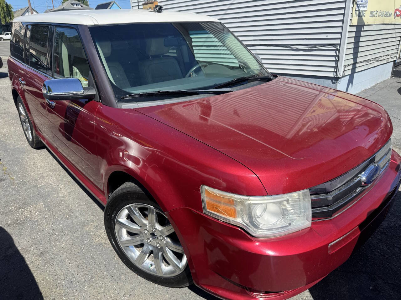 Used 2009 Ford Flex Limited image 3