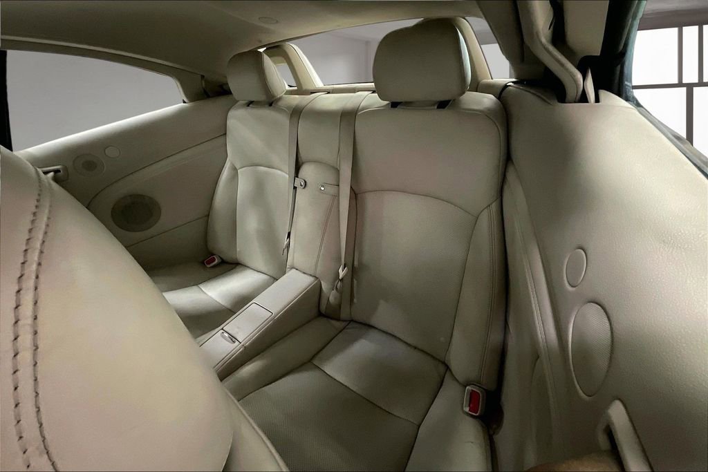 Used 2010 Lexus IS 250C RWD image 14