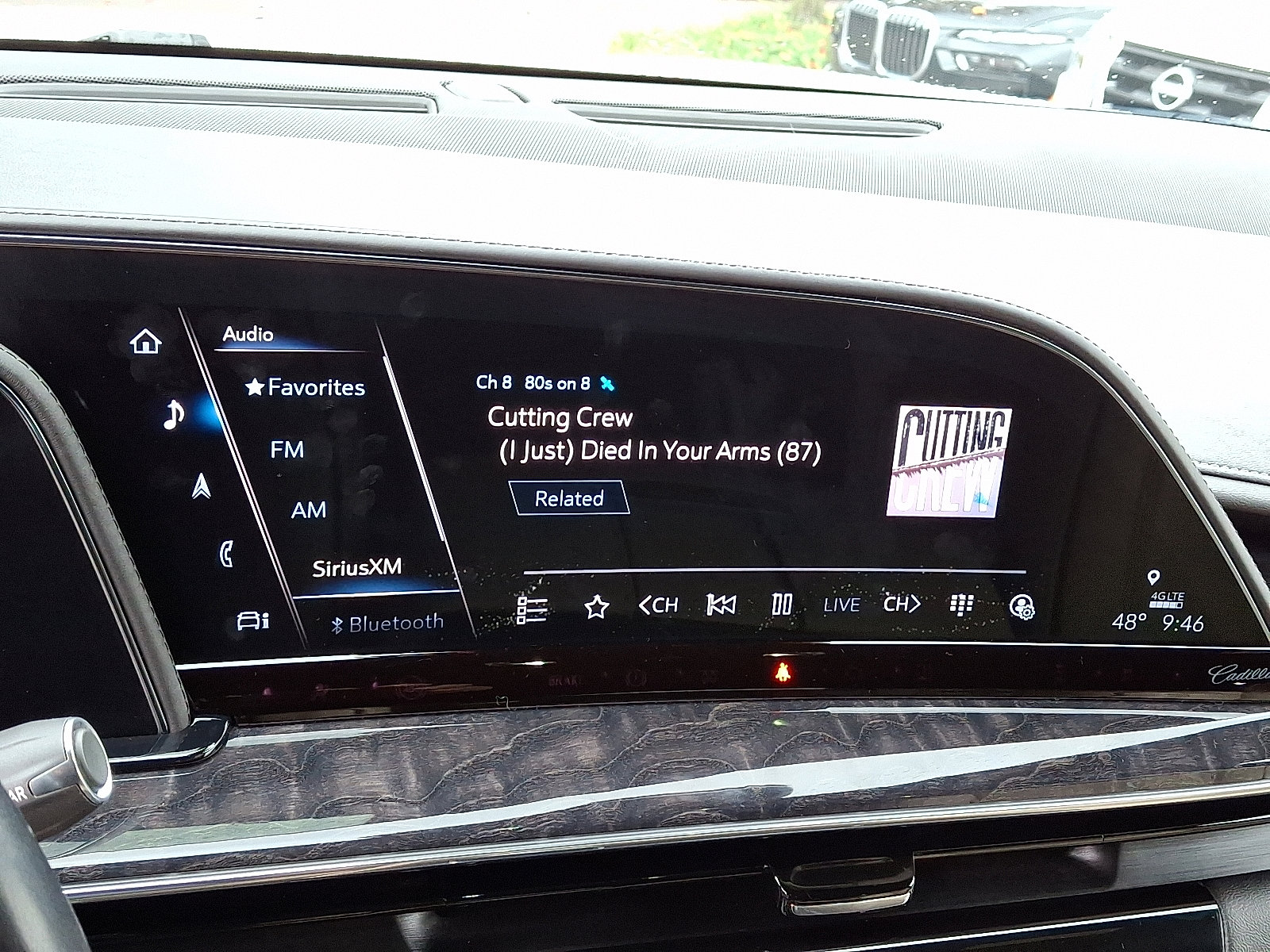 Used 2021 Cadillac Escalade Premium Luxury w/ LPO, Illumination Package image 20