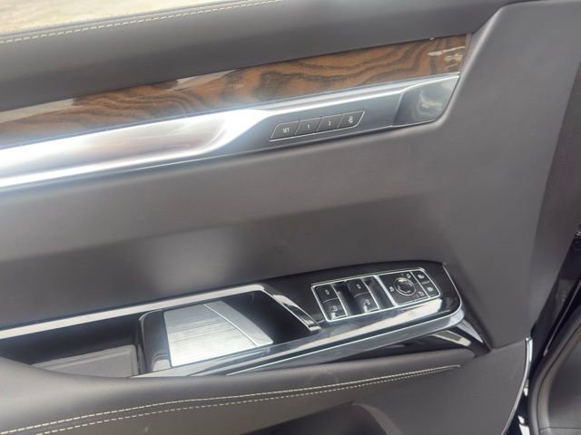 New 2026 Cadillac Escalade ESV Platinum Sport w/ LPO, ONYX Package image 14