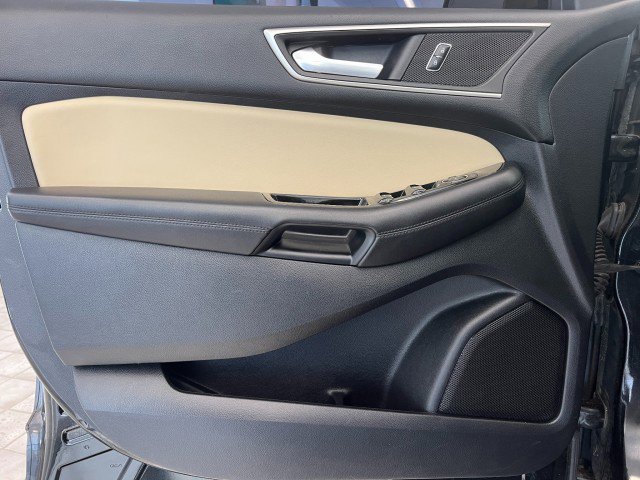 Used 2015 Ford Edge SEL w/ Equipment Group 201A image 12