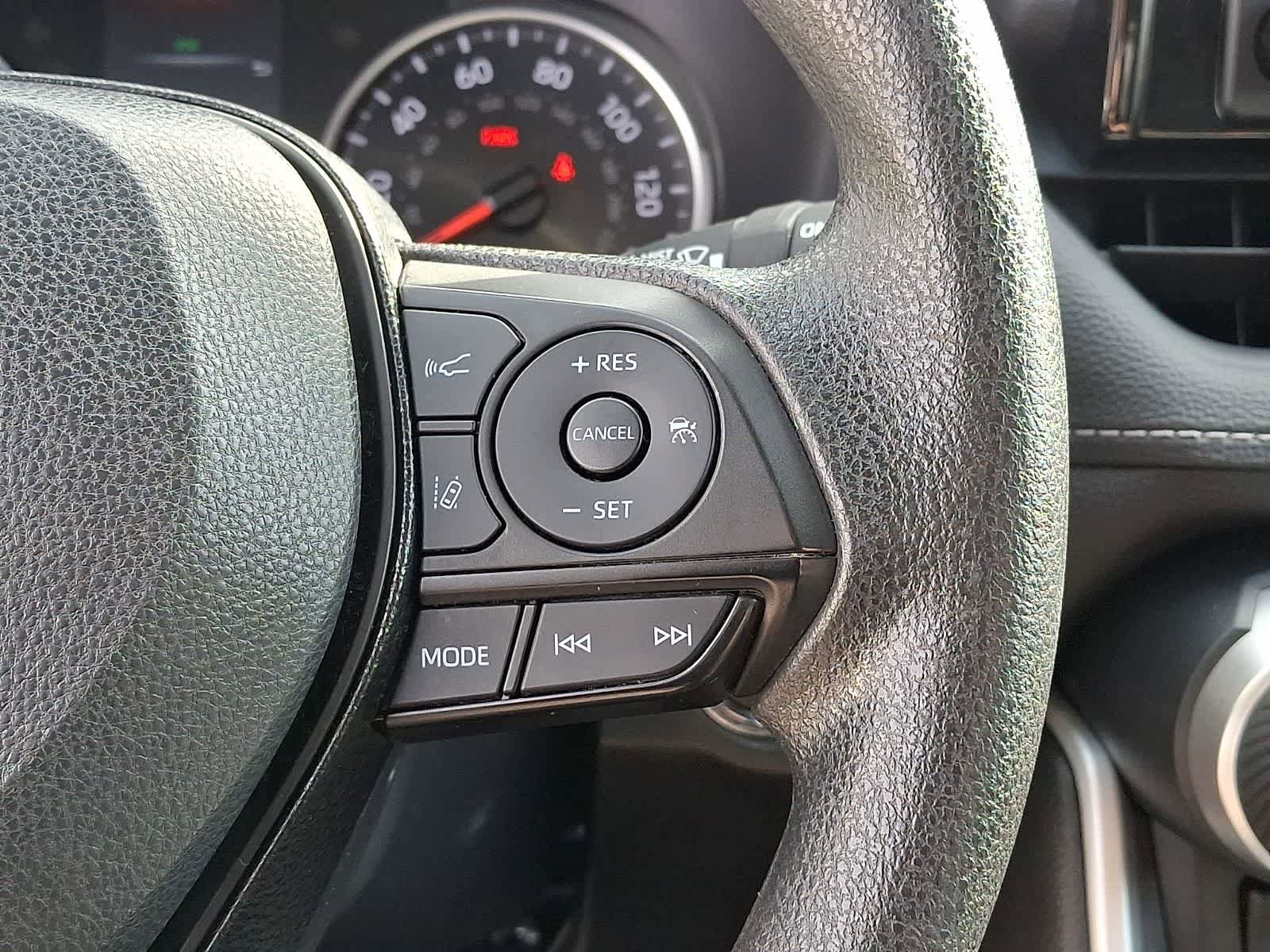 Certified 2021 Toyota RAV4 XLE image 26