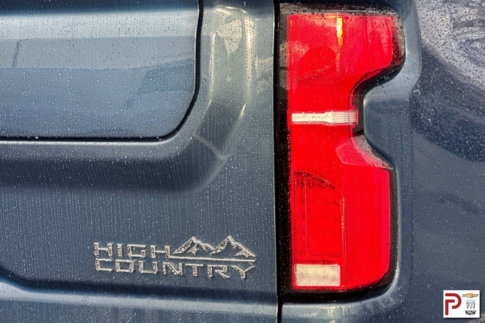 Certified 2025 Chevrolet Silverado 3500 High Country w/ Technology Package image 33