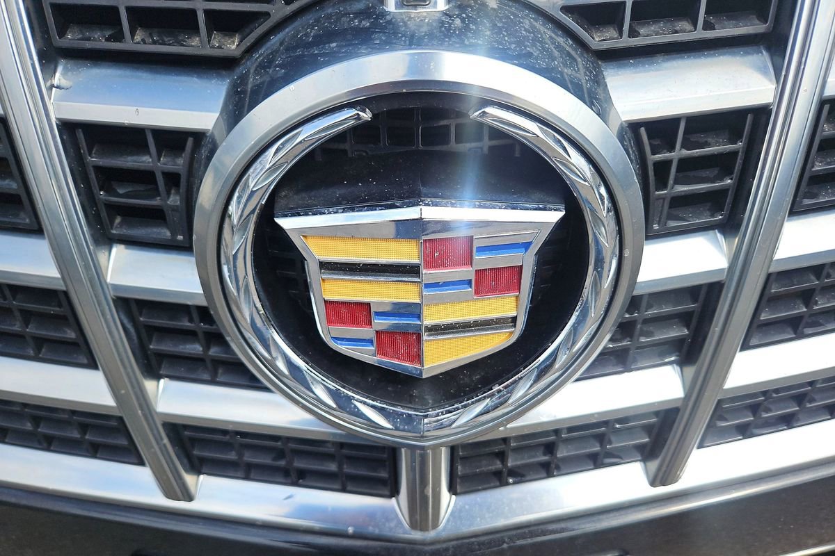 Used 2013 Cadillac CTS Luxury image 24