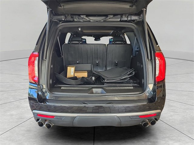 Used 2024 GMC Yukon XL Denali image 13