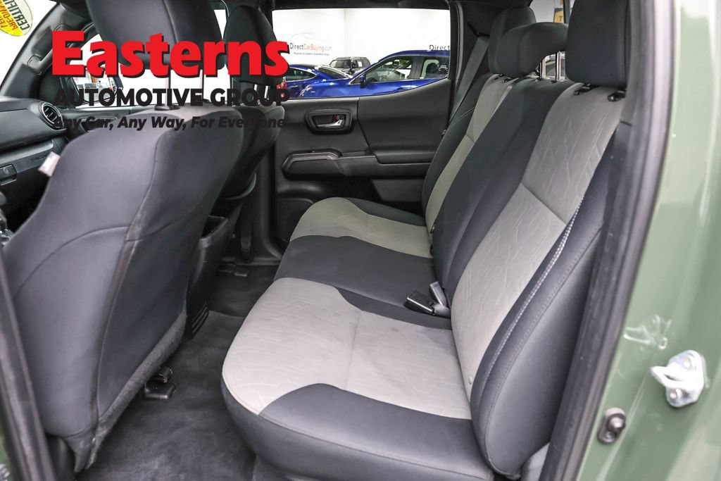 Used 2022 Toyota Tacoma TRD Sport AWD/4WD image 21