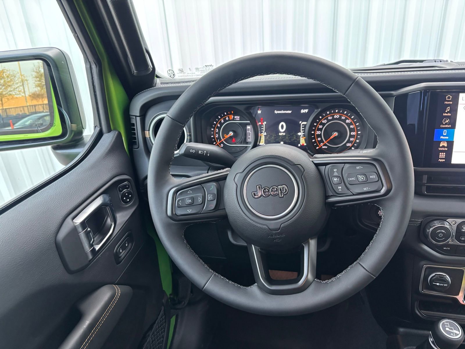 Used 2025 Jeep Gladiator Sport image 18