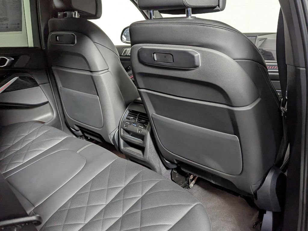 Certified 2024 BMW X5 xDrive40i w/ M Sport Package image 44