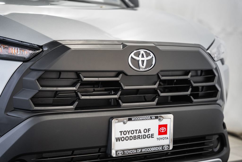 New 2026 Toyota Corolla Cross L image 9