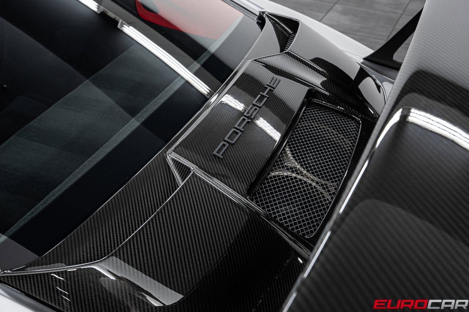 Used 2019 Porsche 911 GT2 RS image 27