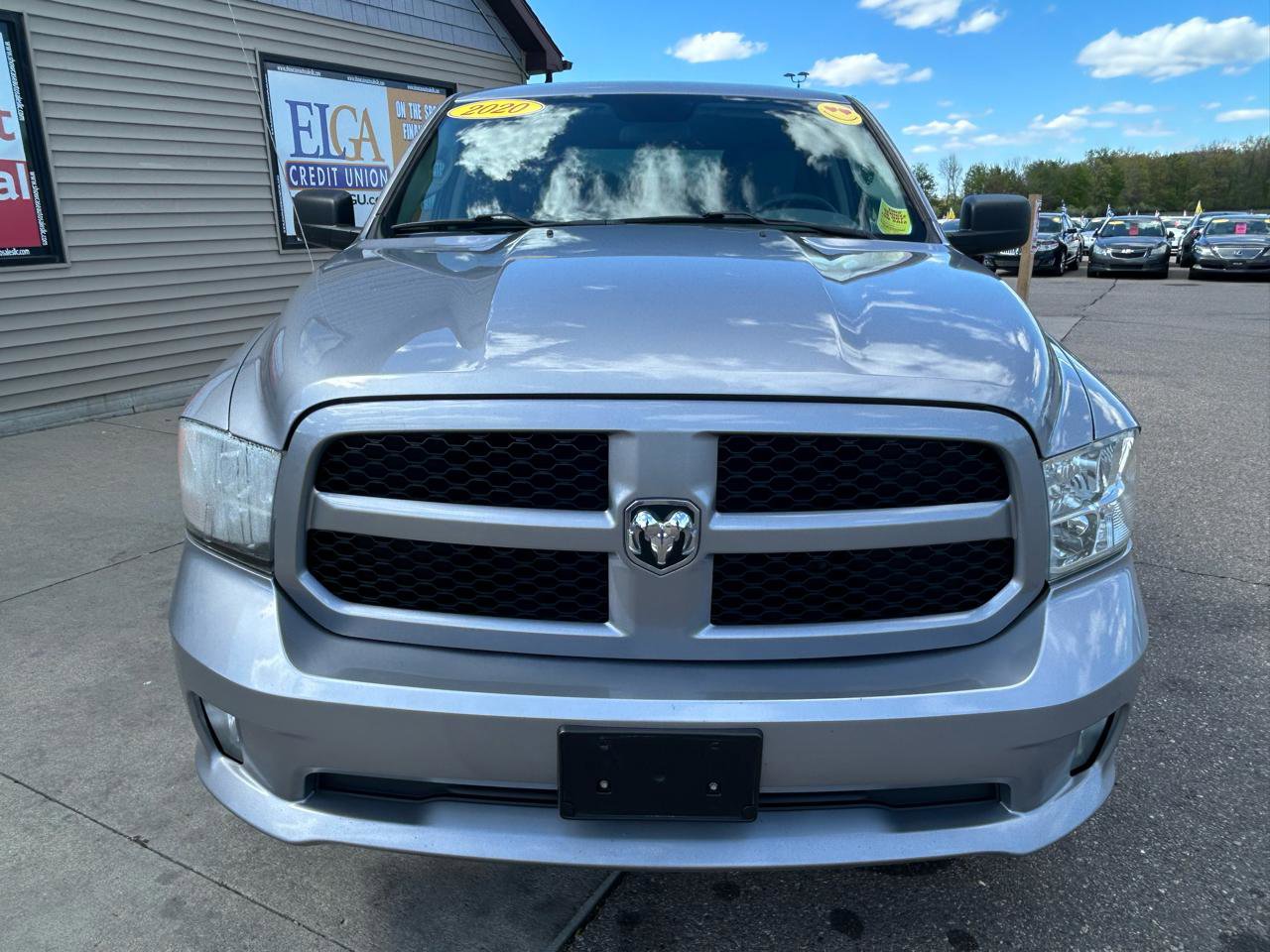 Used 2020 RAM 1500 Express AWD/4WD image 2