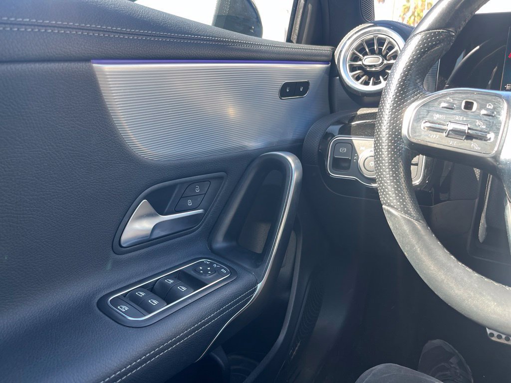 Used 2022 Mercedes-Benz A 220 w/ AMG Line image 23