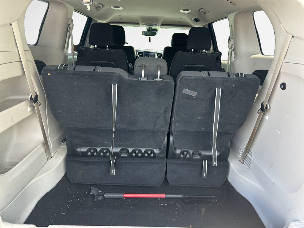 Certified 2023 Chrysler Voyager LX FWD image 27