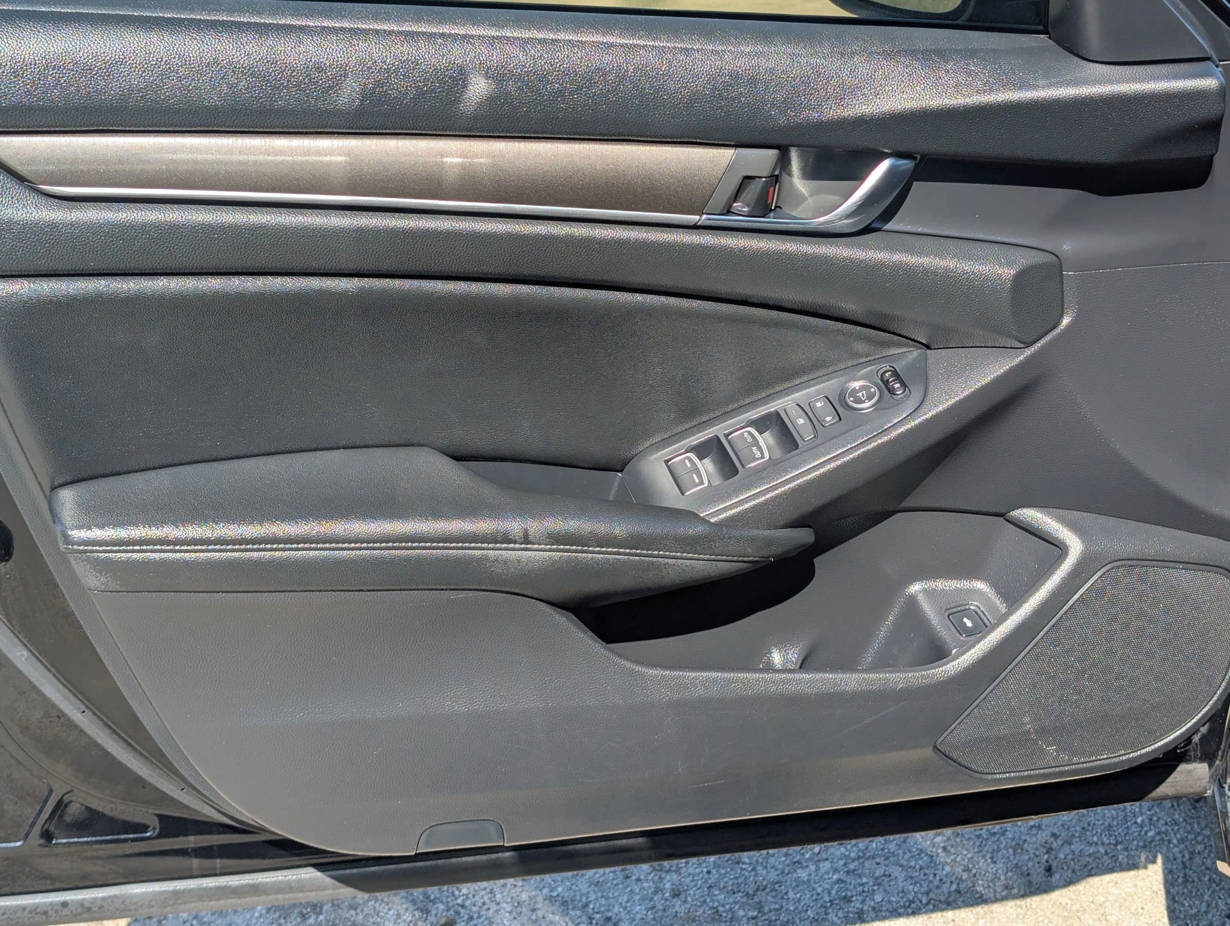 Used 2019 Honda Accord LX image 15