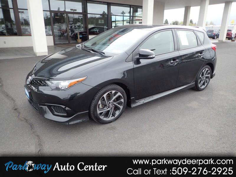 Used 2018 Toyota Corolla iM image 1