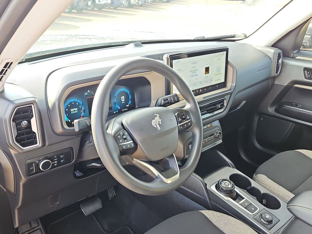 Used 2025 Ford Bronco Sport Big Bend image 15