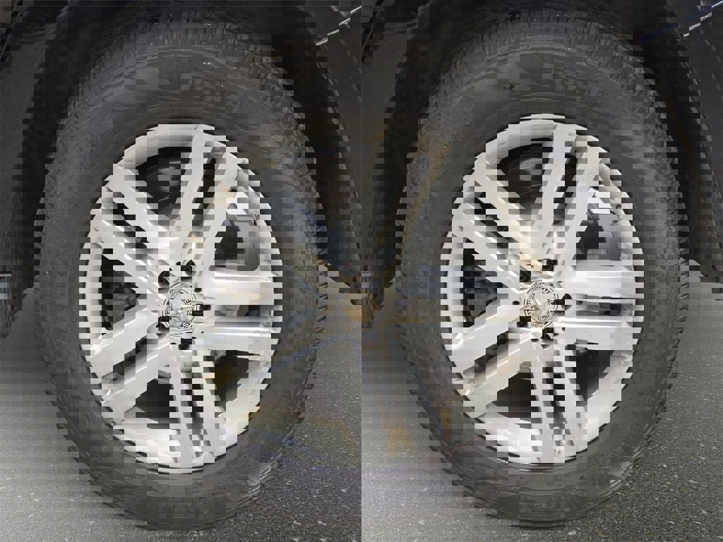 Used 2016 Mercedes-Benz GL 450 4MATIC image 36