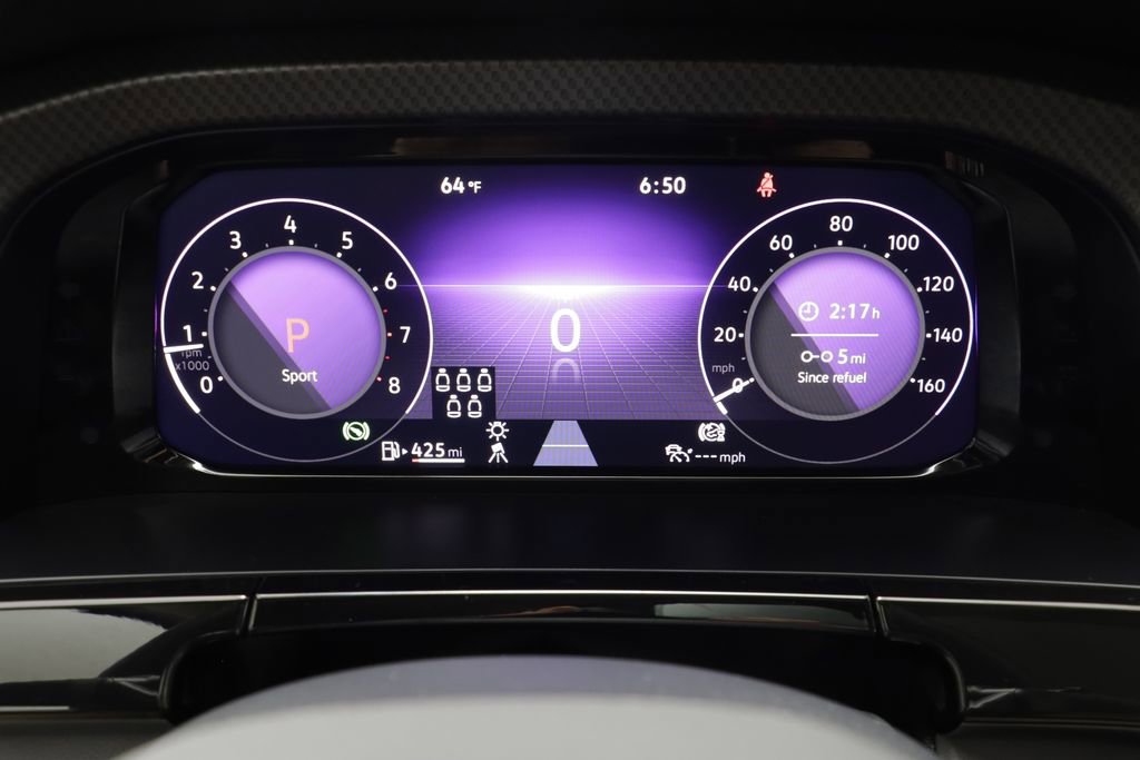 Used 2025 Volkswagen Atlas Peak Edition SE AWD/4WD image 8