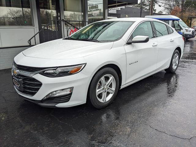 Used 2023 Chevrolet Malibu LT image 1