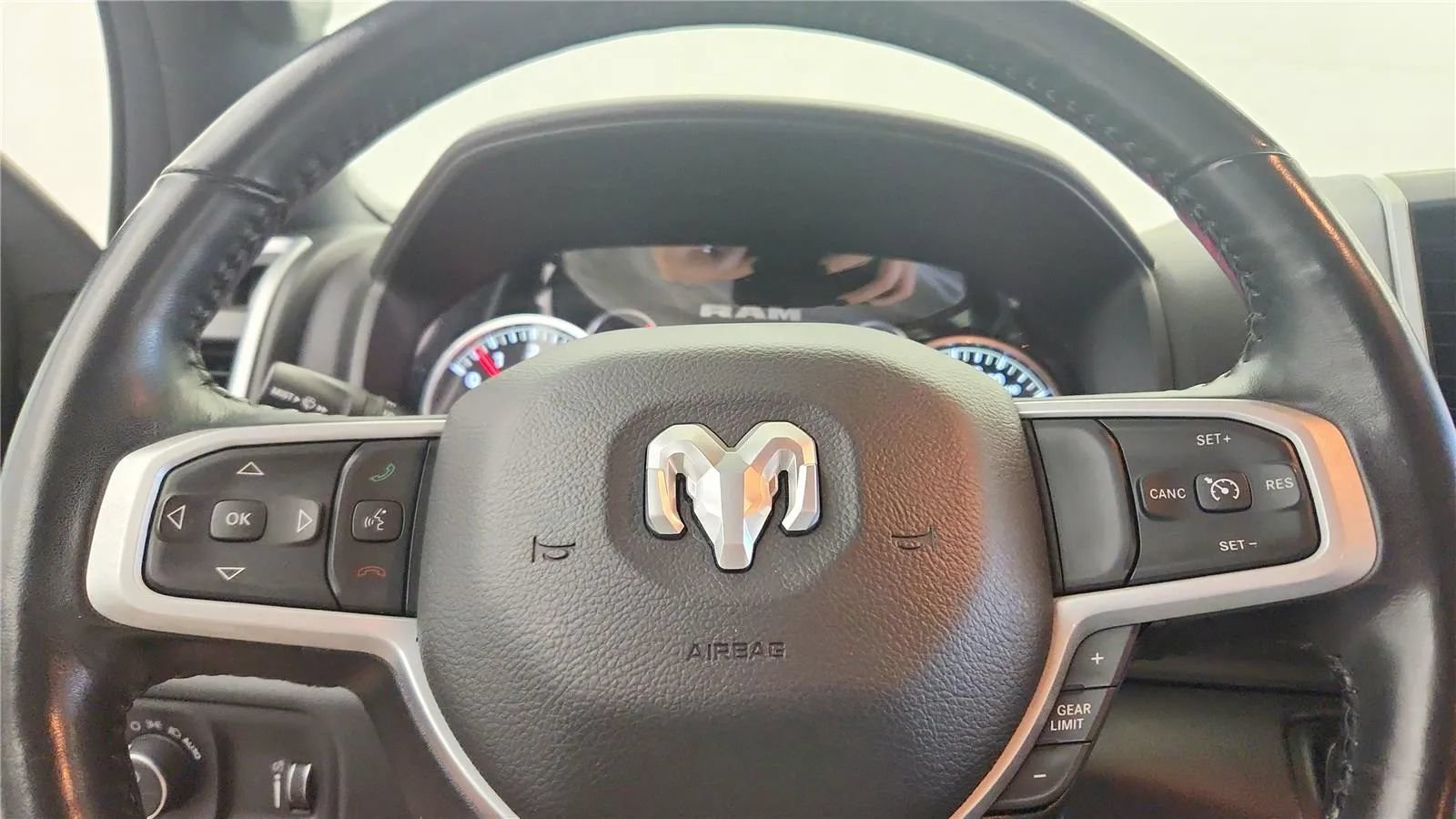 Used 2023 RAM 1500 Big Horn AWD/4WD image 27