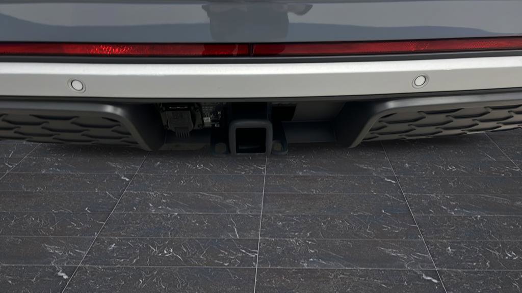 Used 2024 Volkswagen Atlas Peak Edition SEL image 34