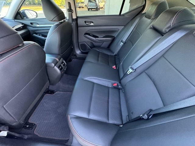 Used 2023 Nissan Altima 2.0 SR FWD image 30