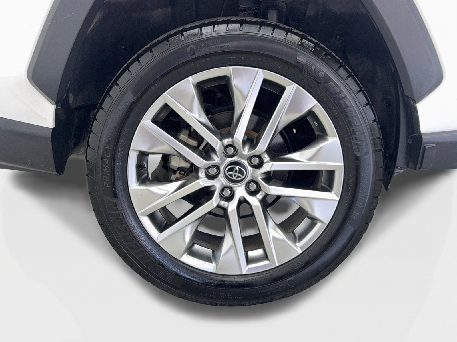 Used 2020 Toyota RAV4 XLE Premium FWD image 52
