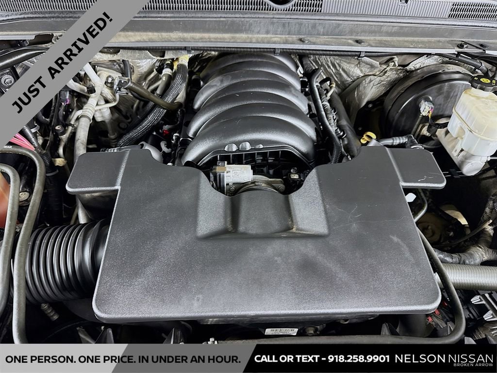 Used 2016 Chevrolet Tahoe LT image 32