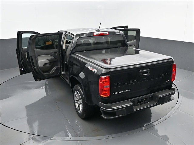 Used 2022 Chevrolet Colorado W/T w/ Custom Special Edition image 24