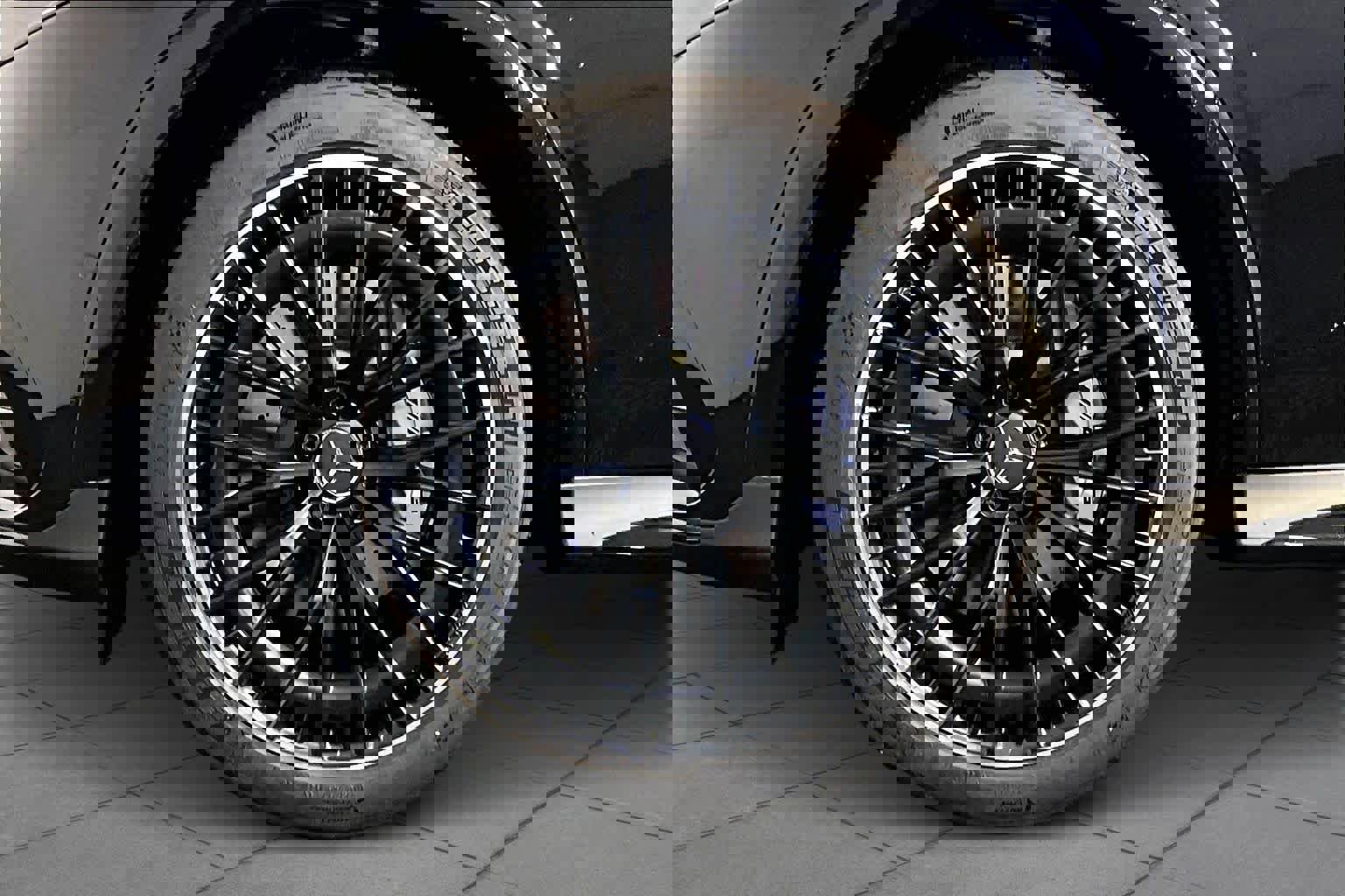 New 2026 Mercedes-Benz GLC 43 AMG 4MATIC image 17