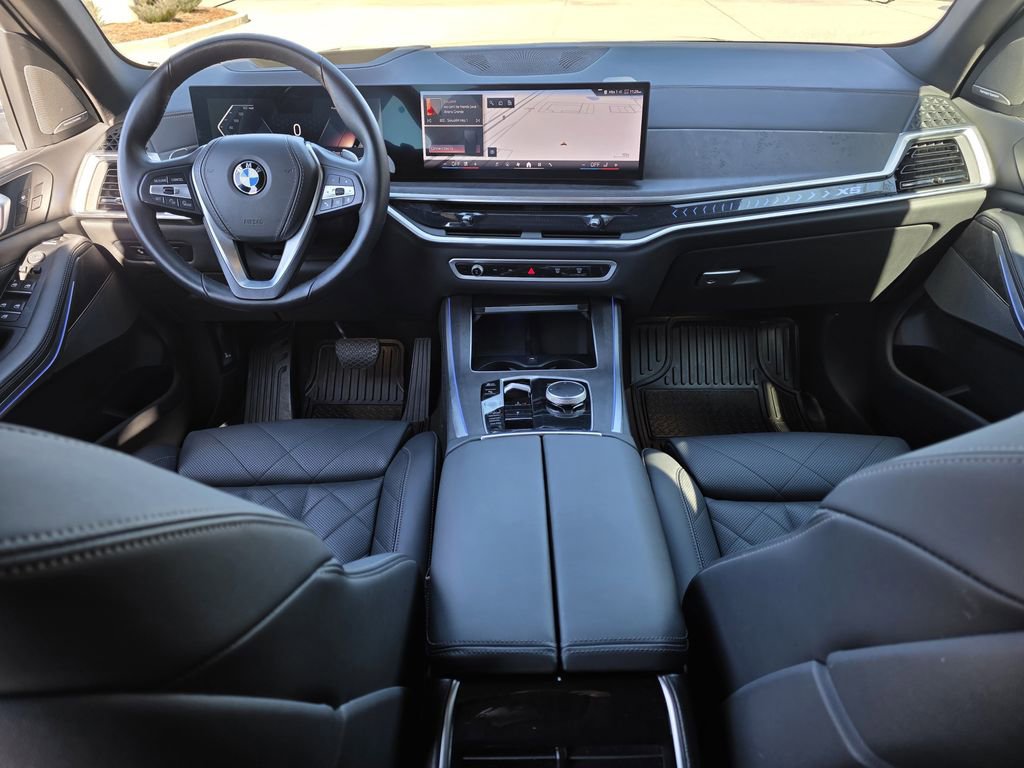 Used 2025 BMW X5 sDrive40i w/ Climate Comfort Package image 9