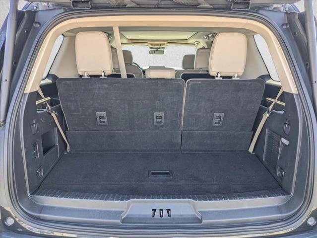Used 2023 Ford Expedition Limited AWD/4WD image 6