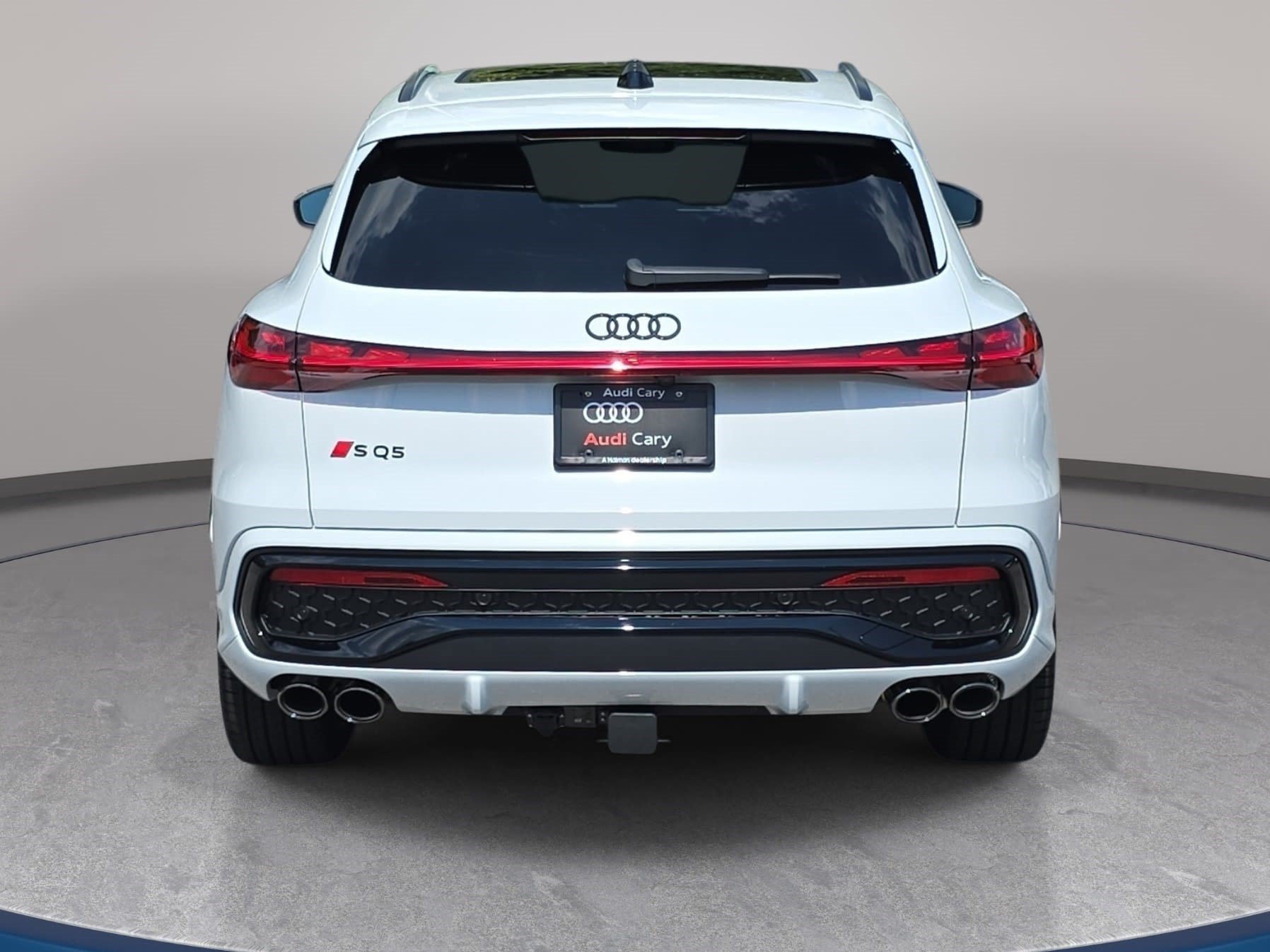 New 2026 Audi SQ5 Prestige AWD/4WD image 6
