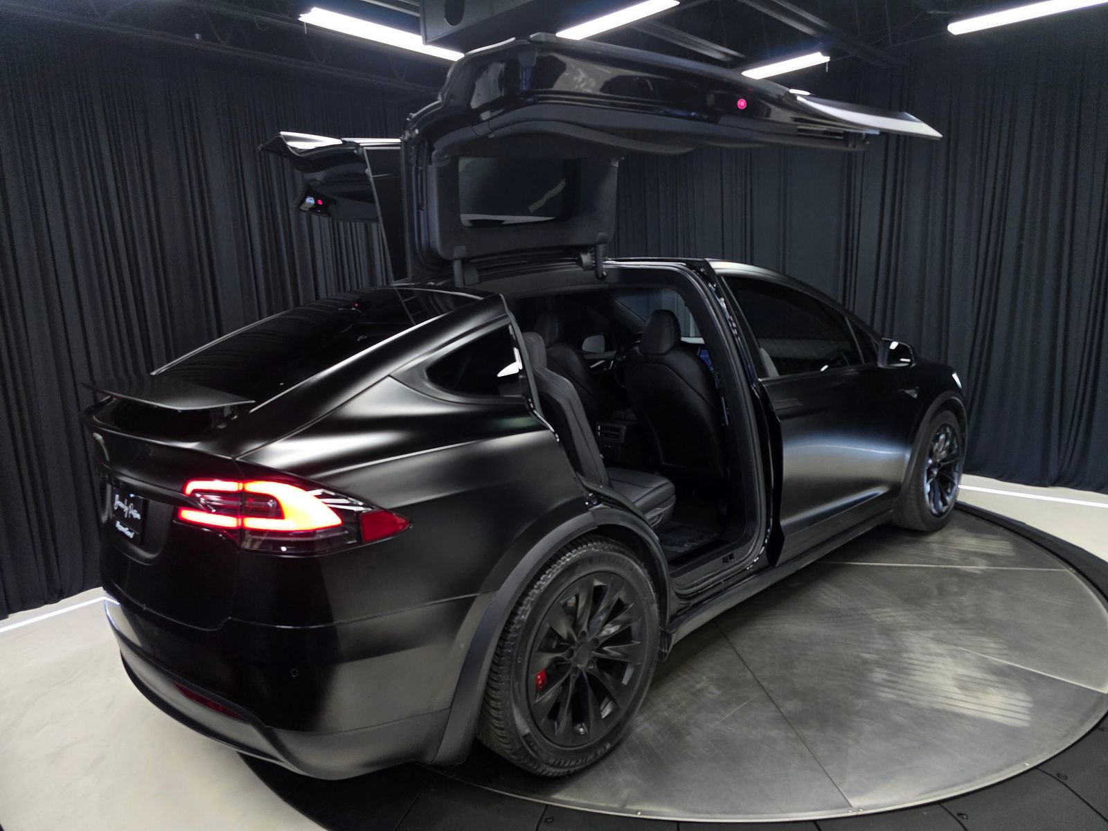 Used 2021 Tesla Model X Performance image 47