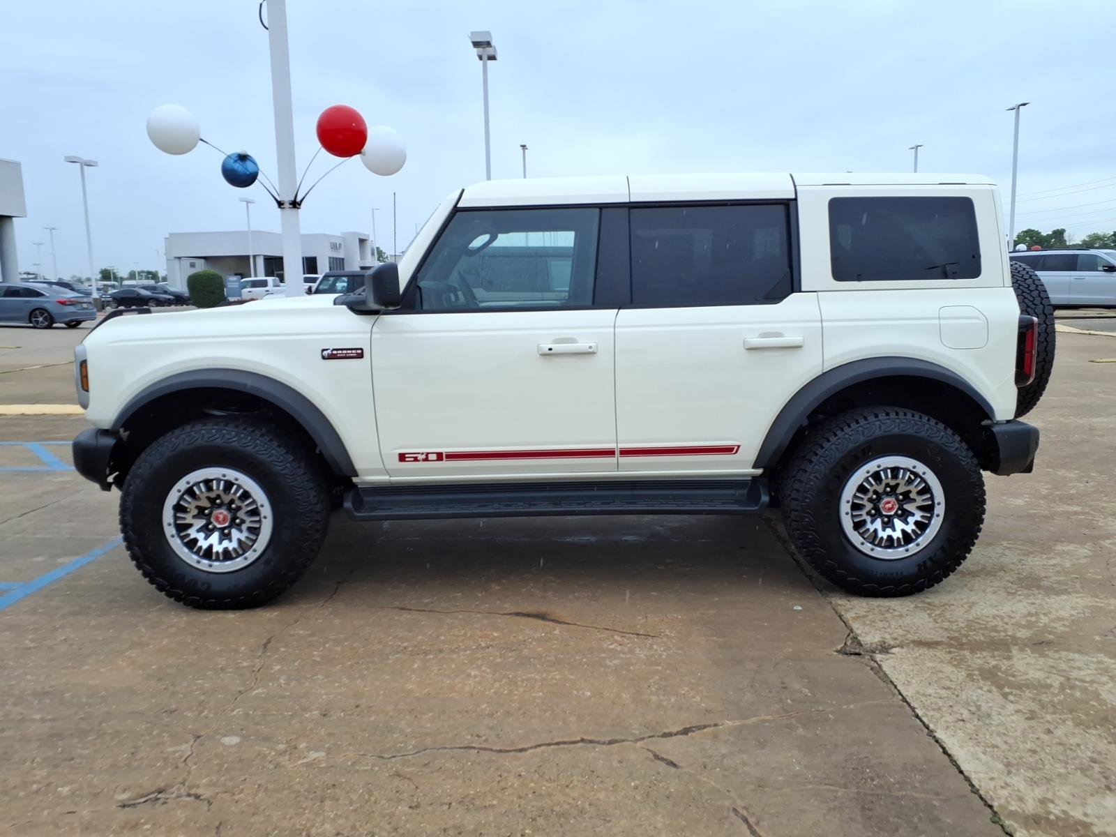 New 2026 Ford Bronco Outer Banks image 2