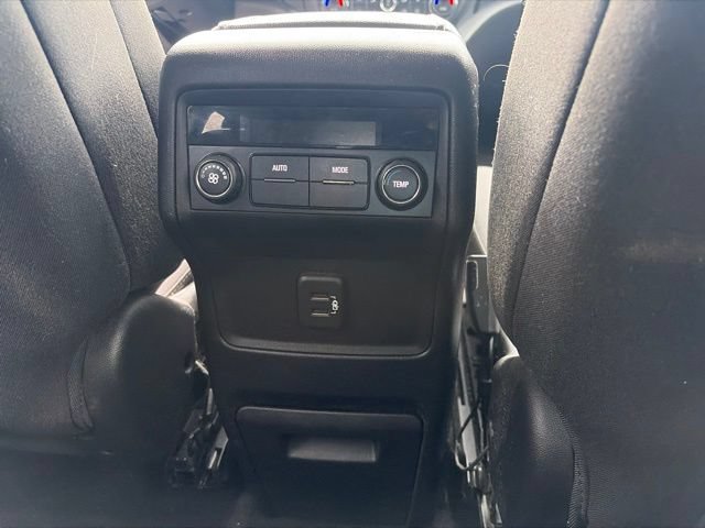 Used 2018 GMC Acadia SLE AWD/4WD image 31