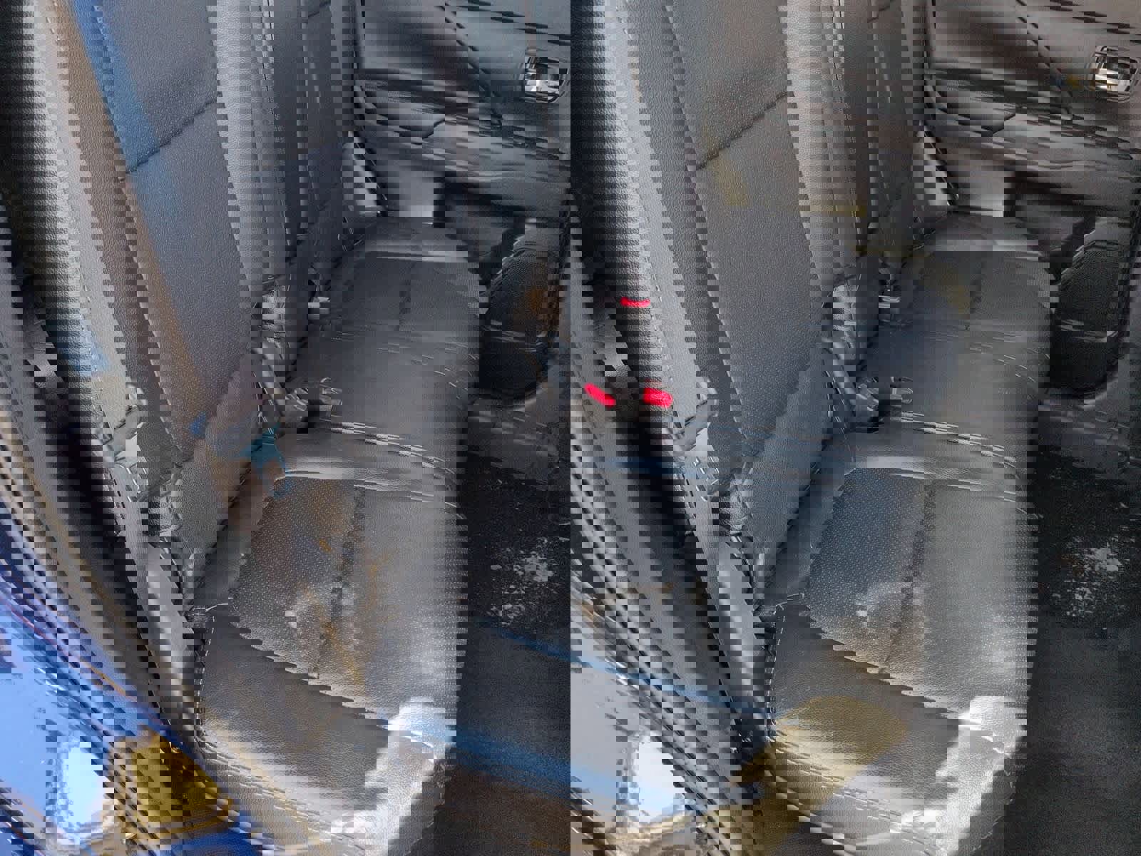 Used 2017 Mitsubishi Outlander SE image 22