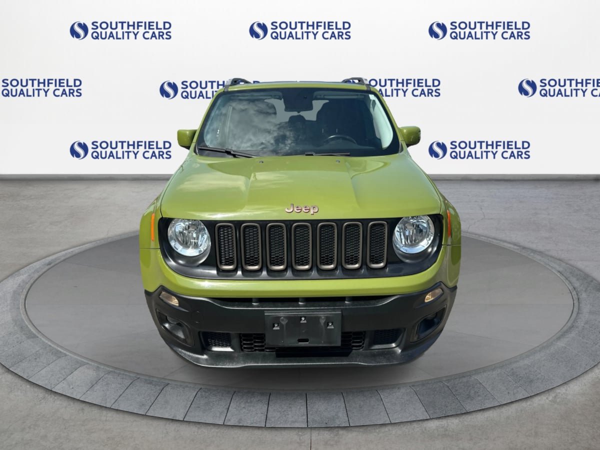 Used 2016 Jeep Renegade 75th Anniversary AWD/4WD image 9