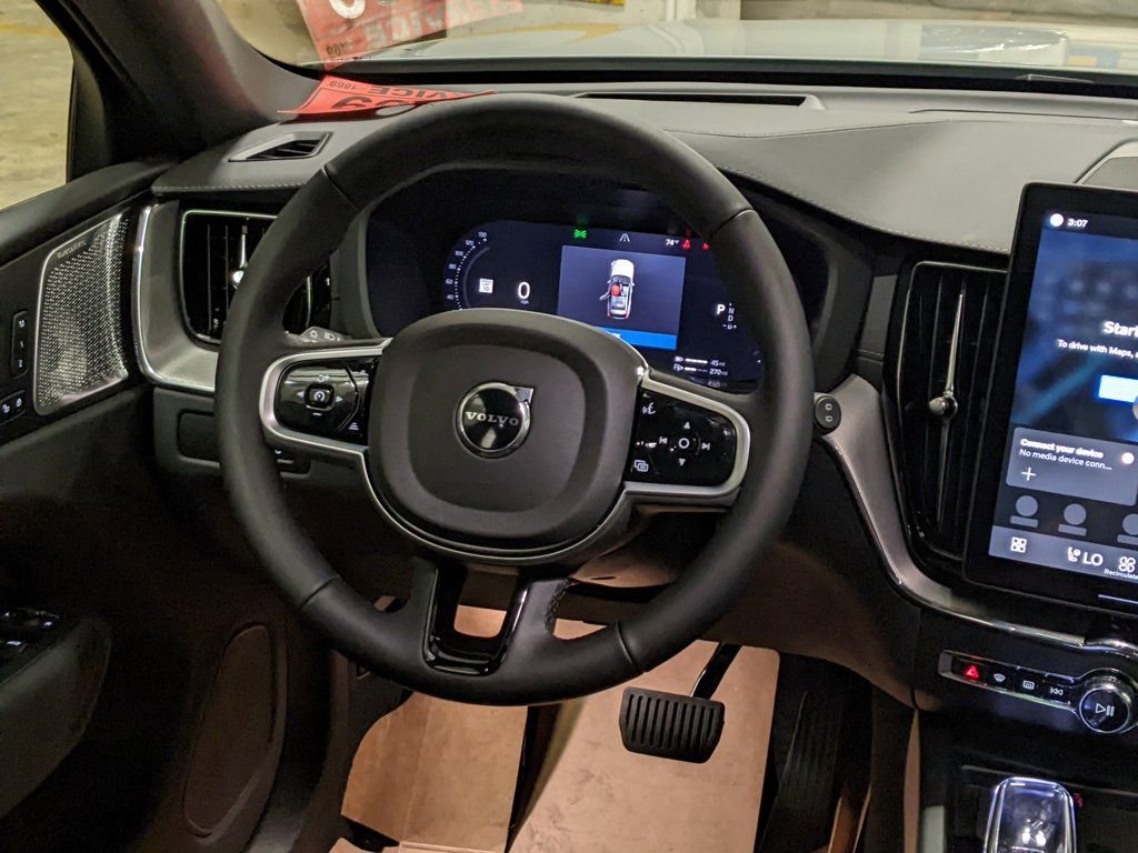 New 2026 Volvo XC60 T8 Polestar w/ Protection Package Premier image 14