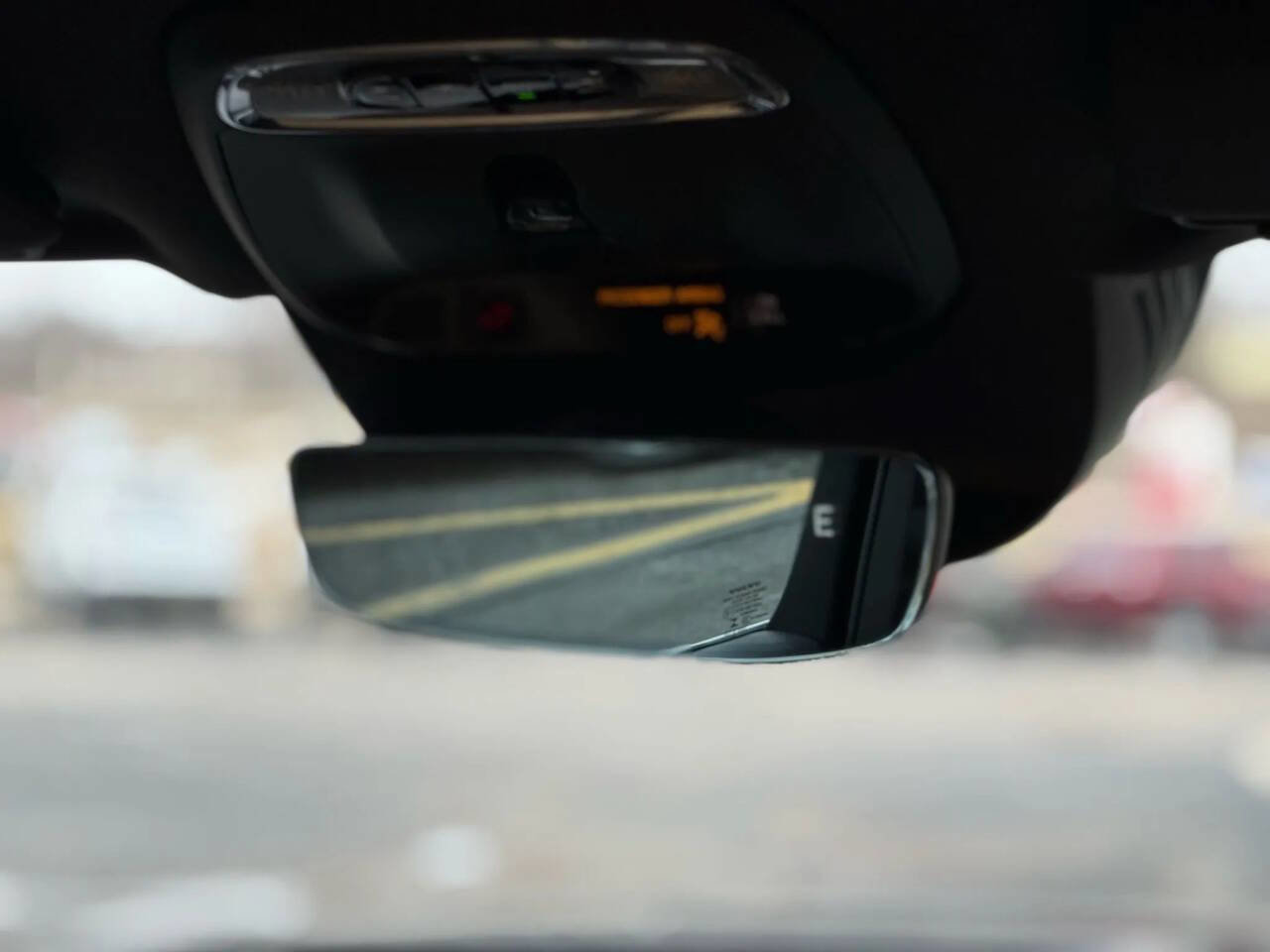 Used 2018 Volvo XC90 T6 Momentum w/ Convenience Package image 23