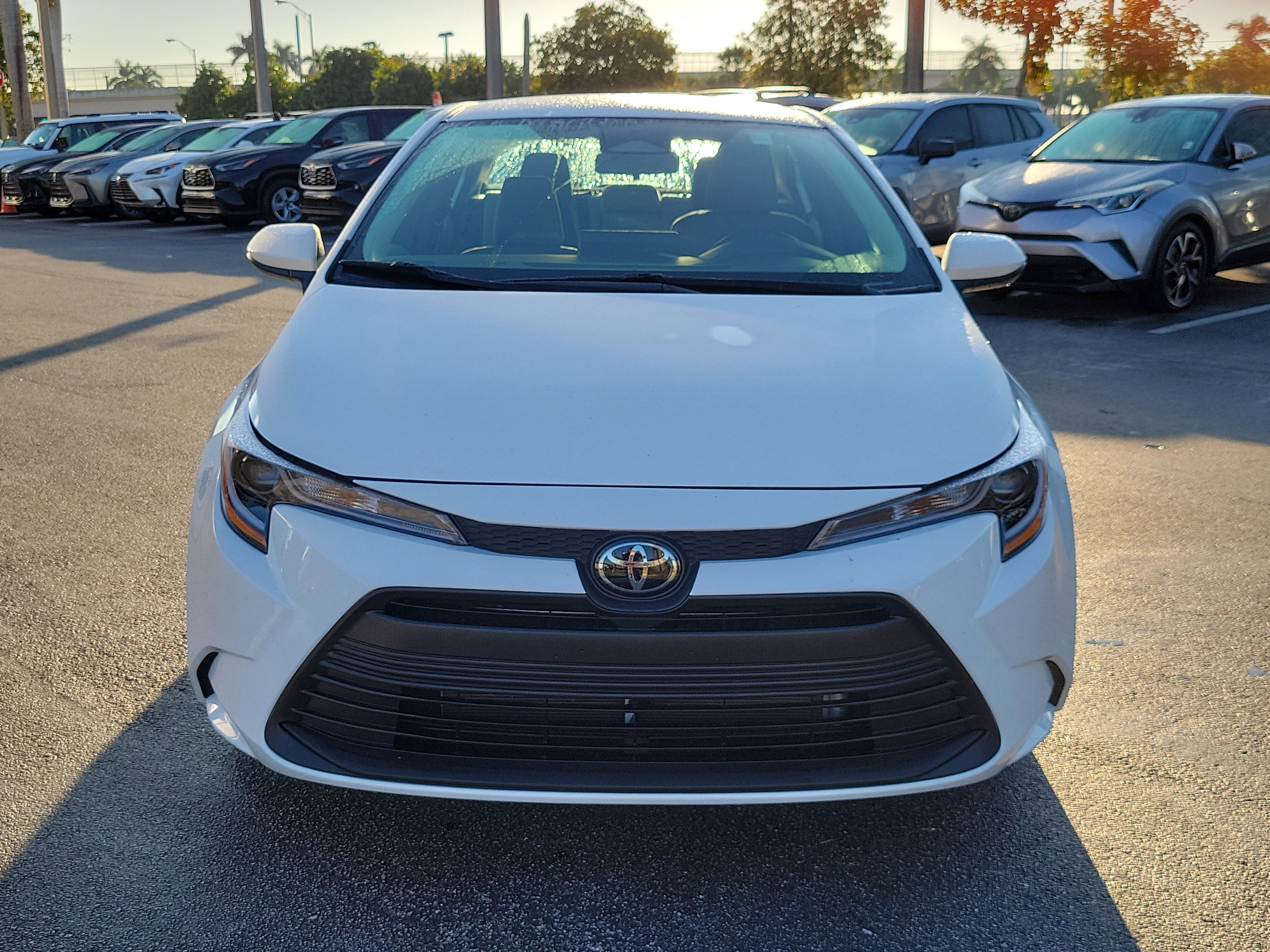 Used 2025 Toyota Corolla LE image 2