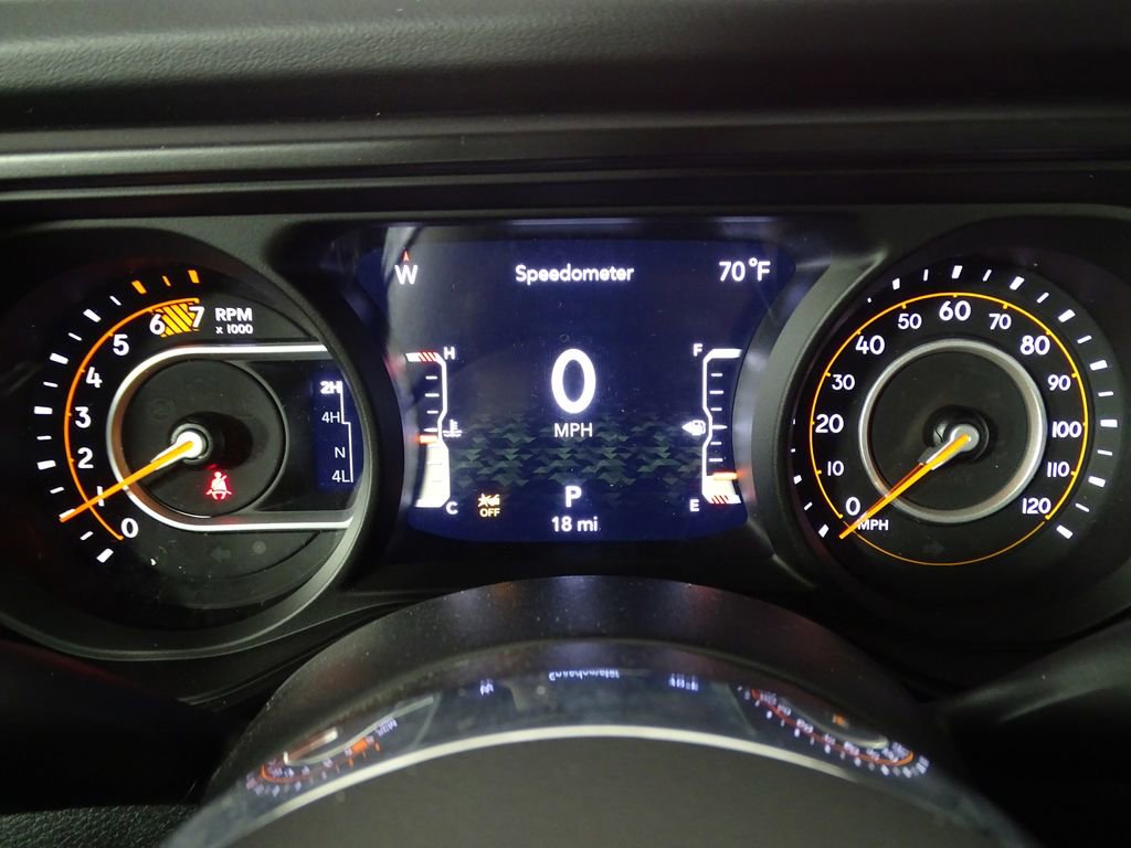 New 2026 Jeep Wrangler Unlimited Sahara AWD/4WD image 28