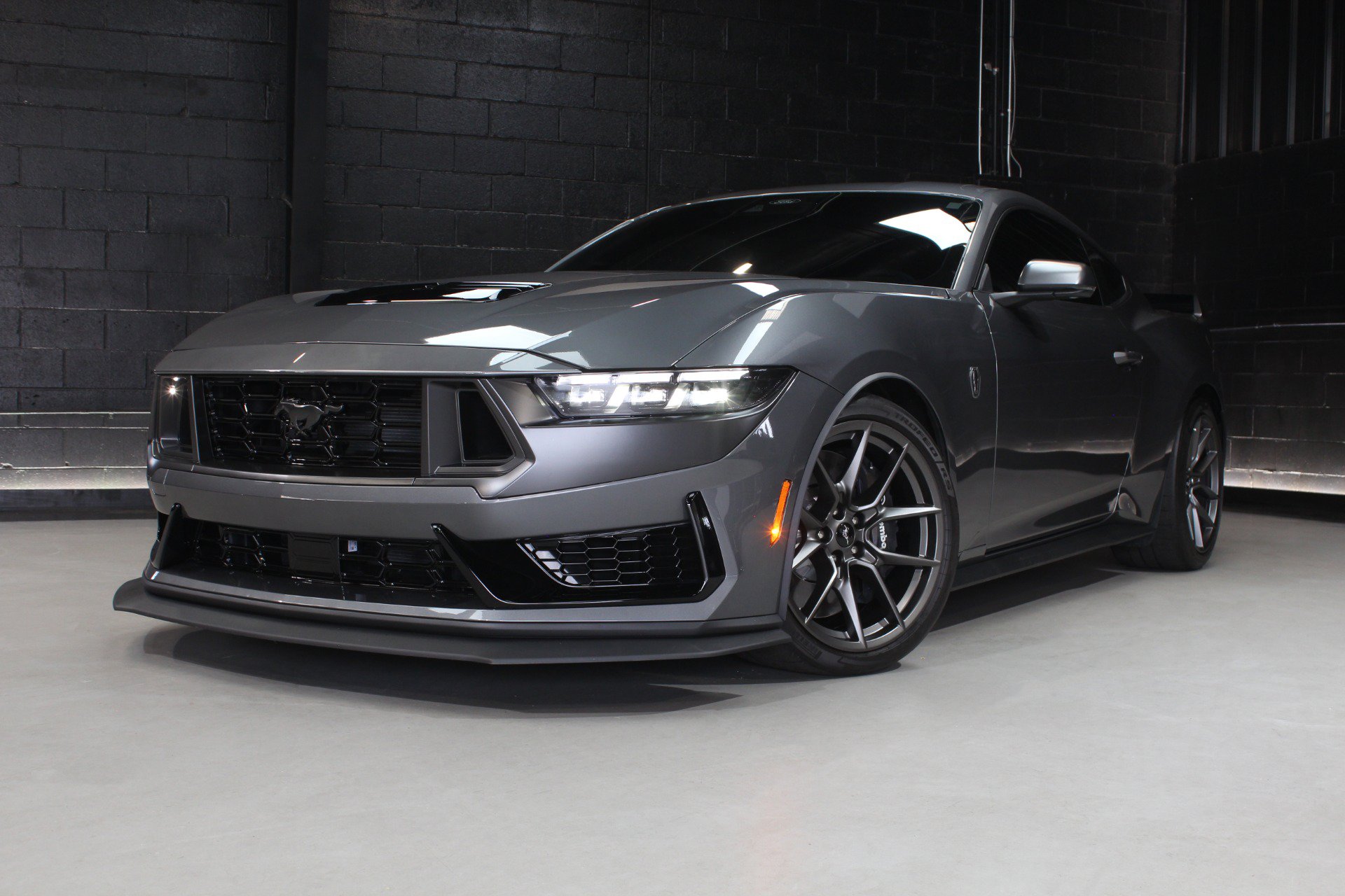 Used 2024 Ford Mustang Dark Horse w/ Dark Horse Handlin Package RWD image 5