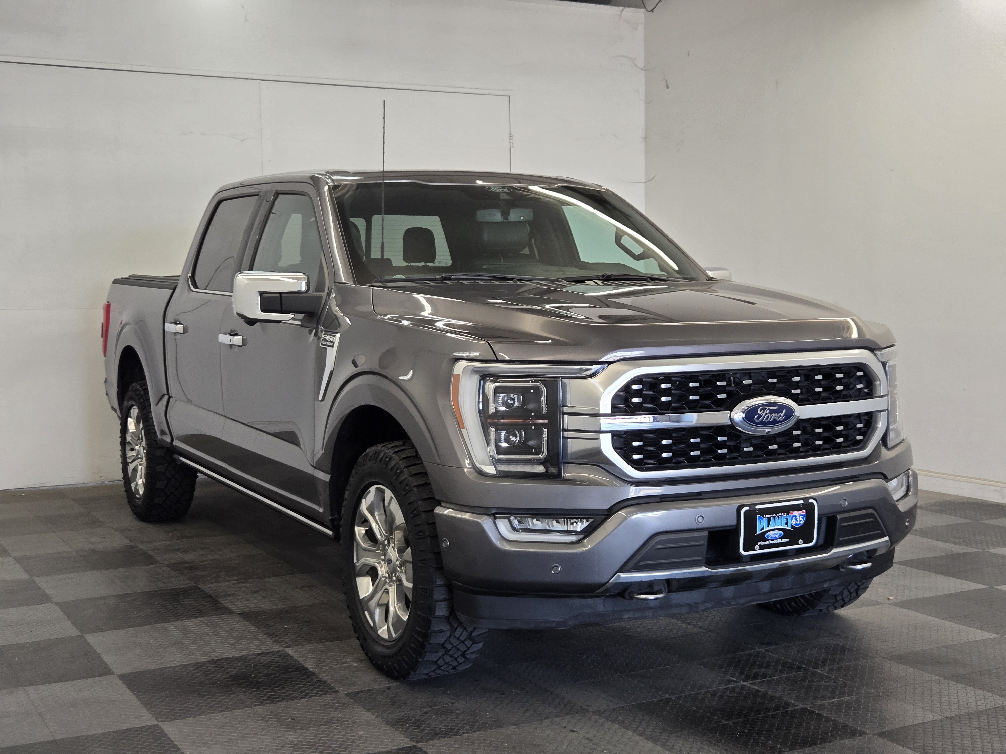 Certified 2022 Ford F150 Platinum w/ Equipment Group 701A High AWD/4WD image 2